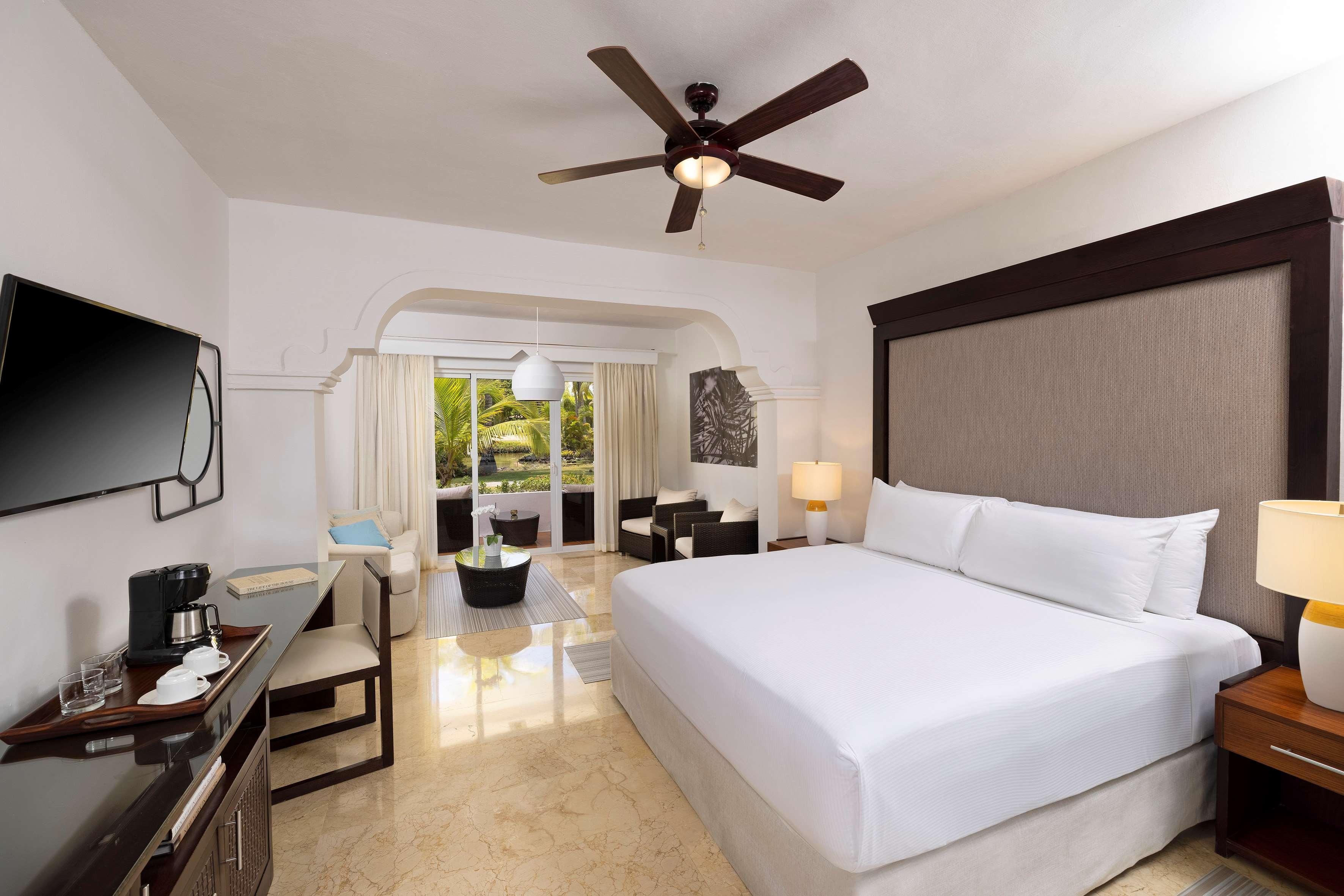 Melia Caribe Beach Resort Punta Cana Exterior foto