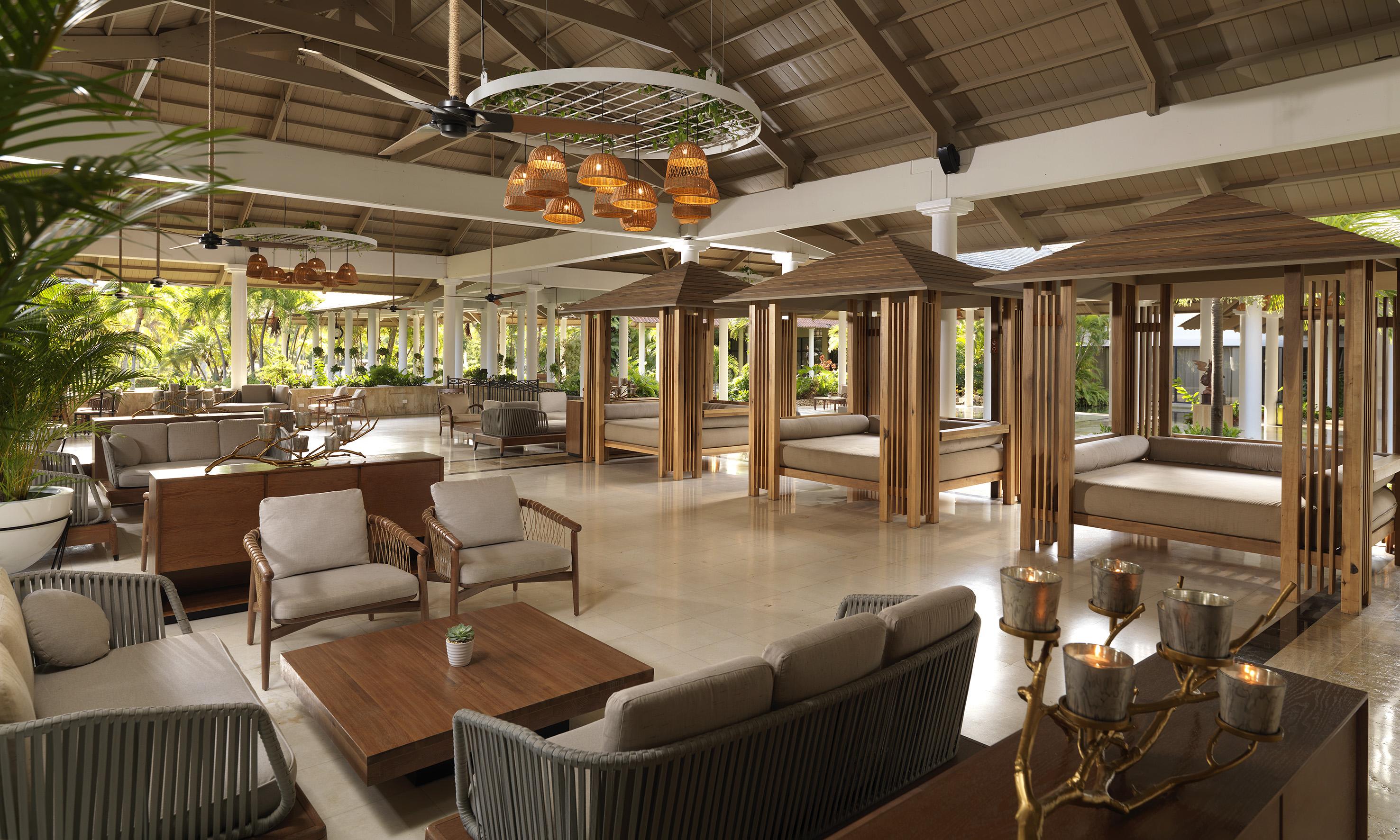 Melia Caribe Beach Resort Punta Cana Exterior foto The interior of the lobby at the resort
