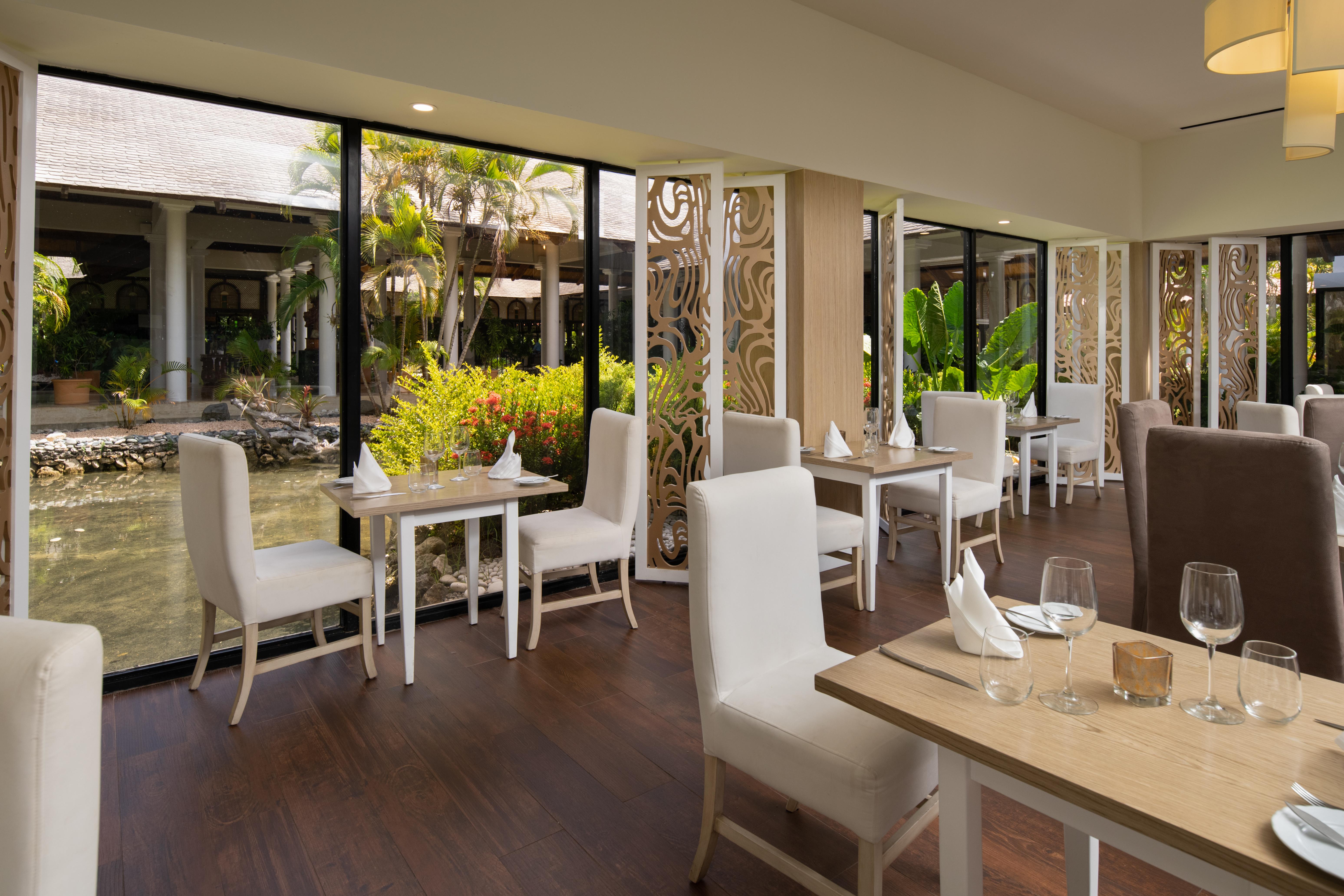 Melia Caribe Beach Resort Punta Cana Exterior foto The restaurant
